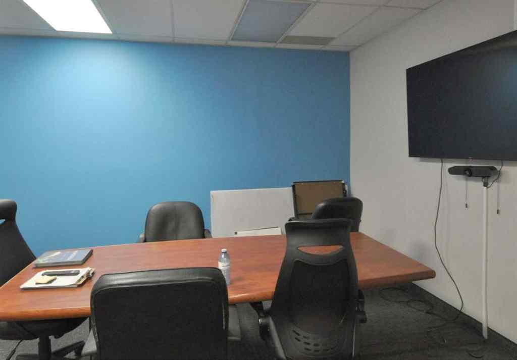 MLS® A2263194 - 7024-7026 30 Street SE in Foothills Calgary, Commercial