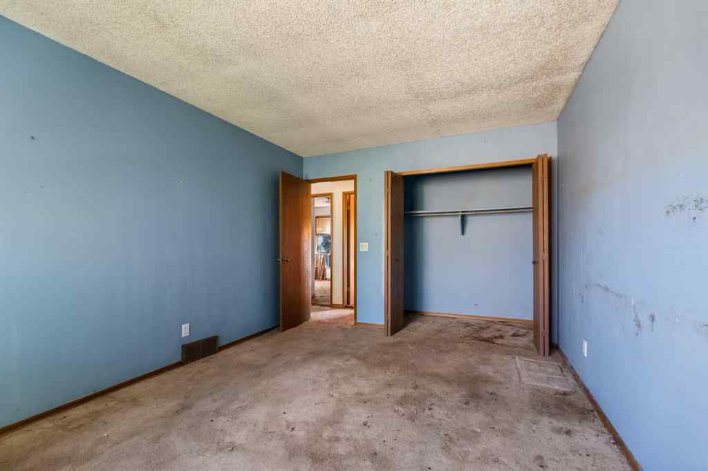 MLS® A2263196 - 83 Templegreen Drive NE in Temple Calgary, Residential