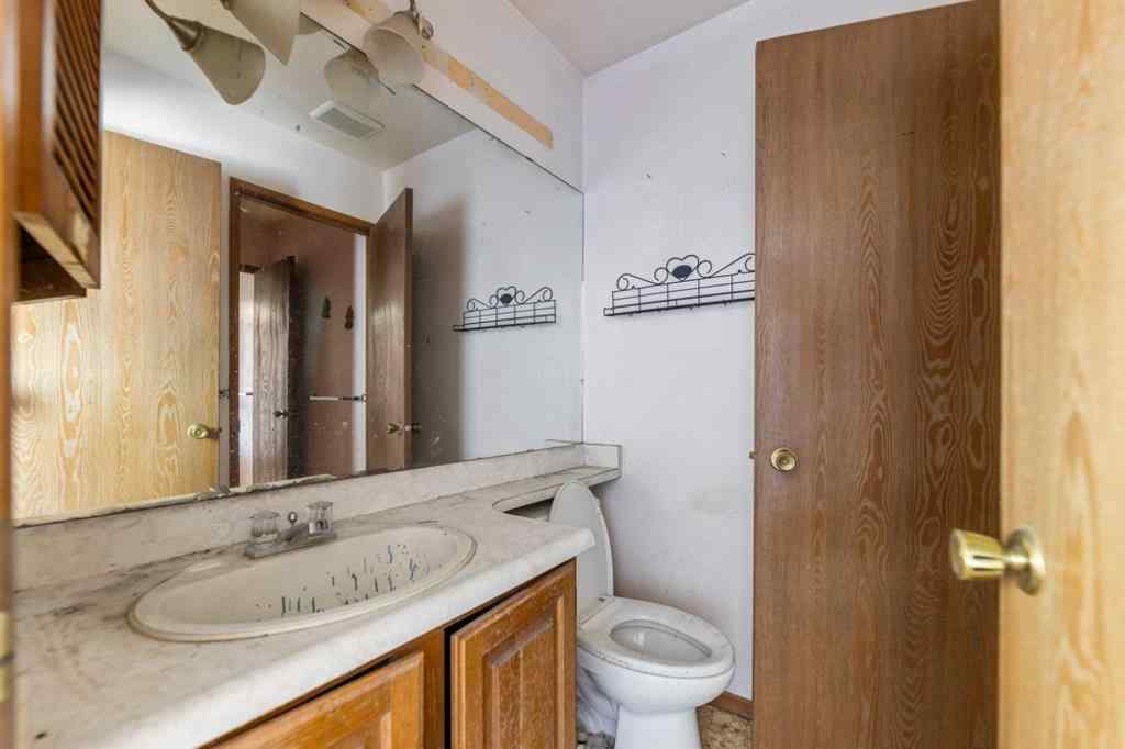 MLS® A2263196 - 83 Templegreen Drive NE in Temple Calgary, Residential