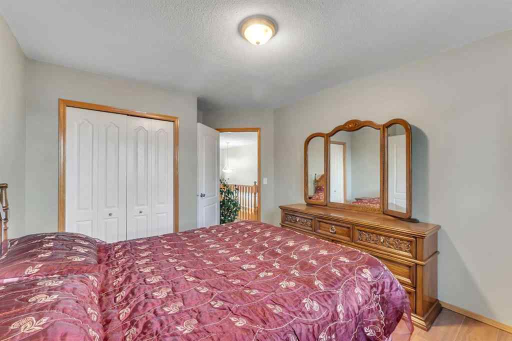 MLS® A2263206 - 185 West Lakeview Drive  in Lakeview Landing Chestermere, Residential