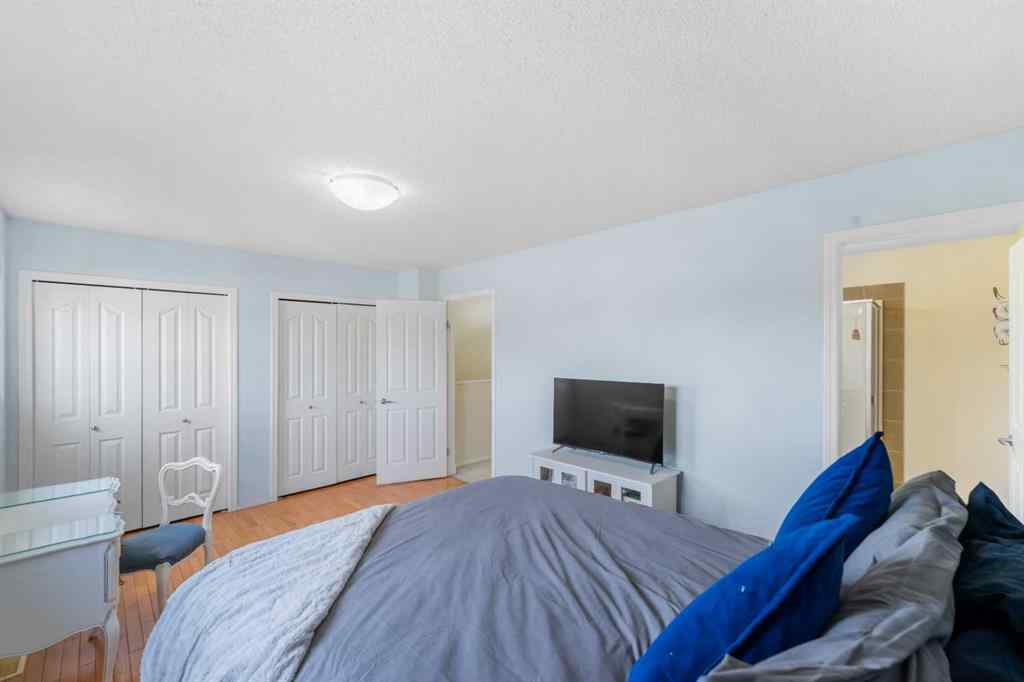 MLS® A2263209 - 205 Bayside Point SW in Bayside Airdrie, Residential