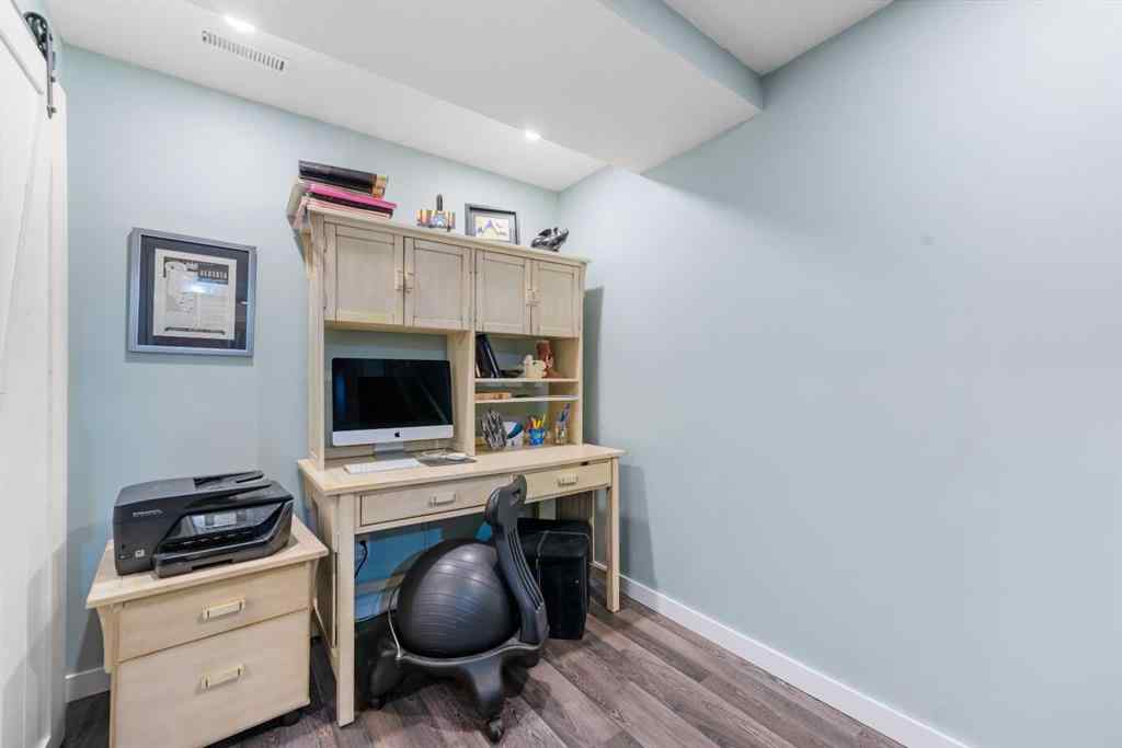 MLS® A2263209 - 205 Bayside Point SW in Bayside Airdrie, Residential