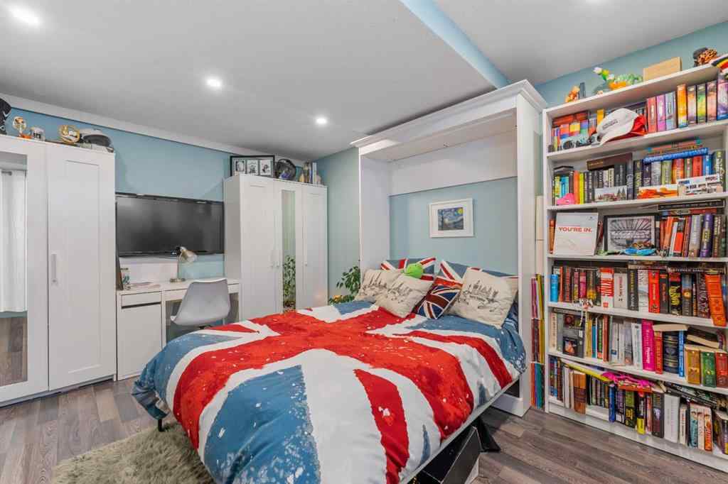 MLS® A2263209 - 205 Bayside Point SW in Bayside Airdrie, Residential