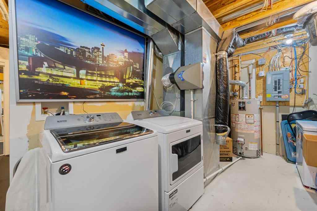 MLS® A2263209 - 205 Bayside Point SW in Bayside Airdrie, Residential