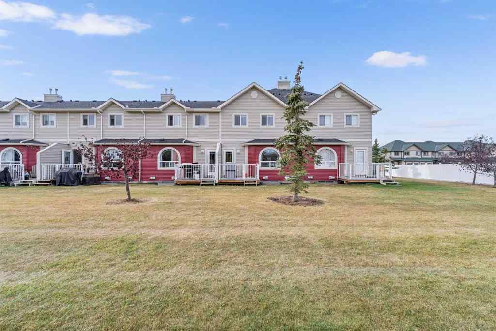 MLS® A2263209 - 205 Bayside Point SW in Bayside Airdrie, Residential