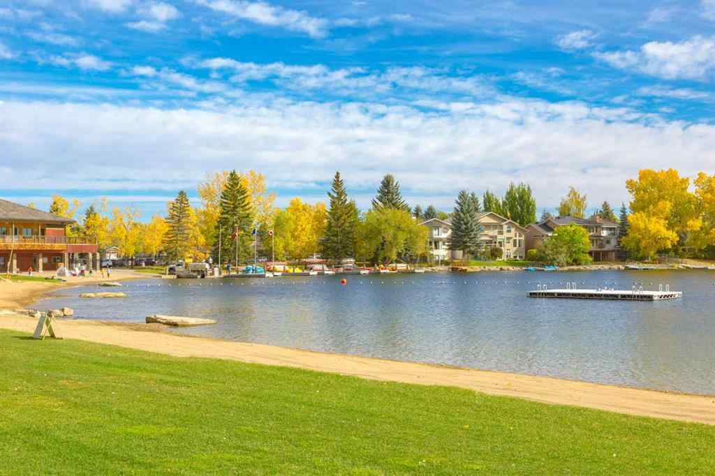 MLS® A2263214 - 17 Sunvale Crescent SE in Sundance Calgary, Residential