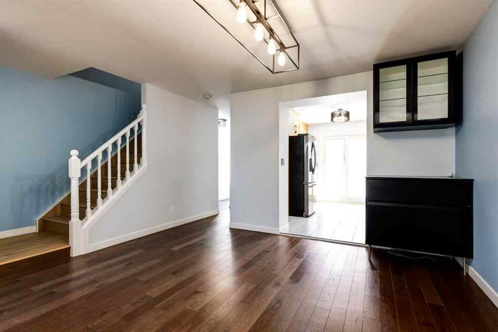 MLS® A2263214 - 17 Sunvale Crescent SE in Sundance Calgary, Residential