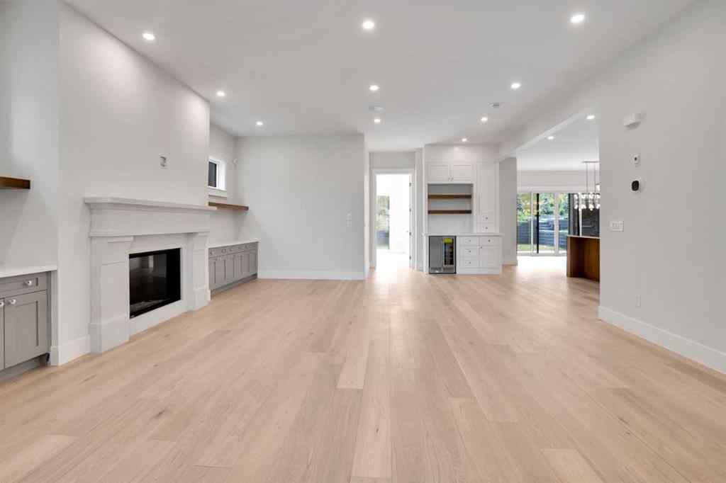 MLS® A2263220 - 435 Patterson Boulevard SW in Patterson Calgary, Residential