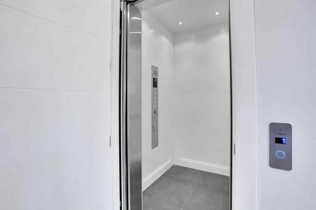 MLS® A2263220 - 435 Patterson Boulevard SW in Patterson Calgary, Residential