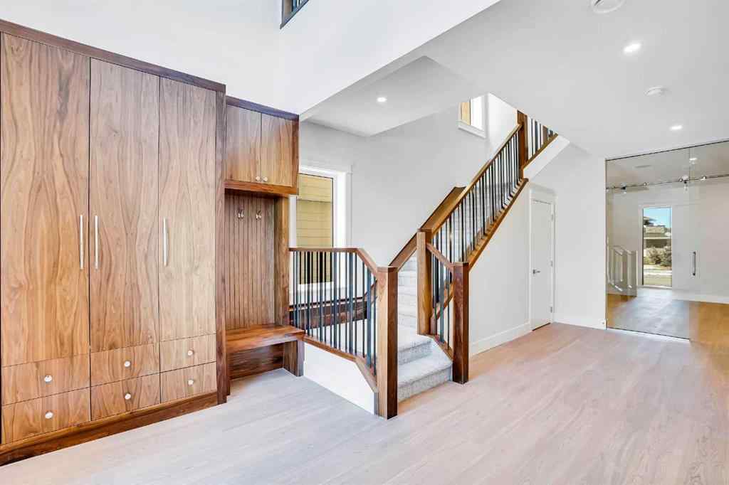 MLS® A2263220 - 435 Patterson Boulevard SW in Patterson Calgary, Residential