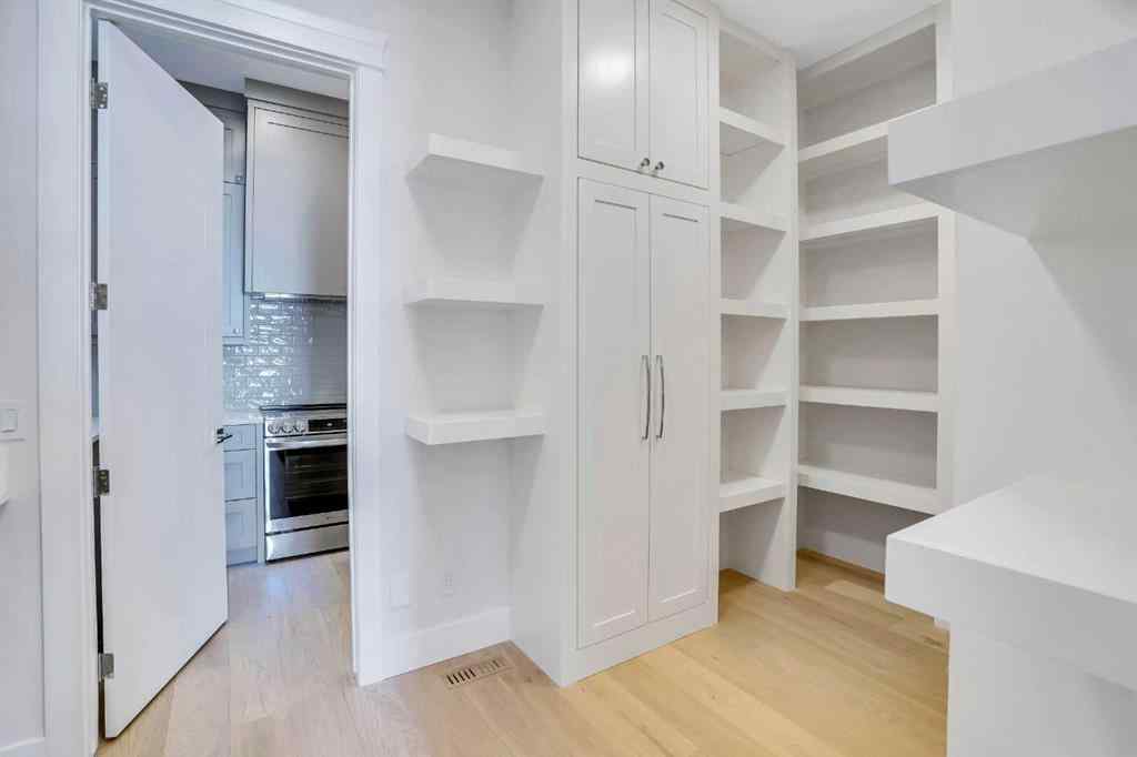 MLS® A2263220 - 435 Patterson Boulevard SW in Patterson Calgary, Residential