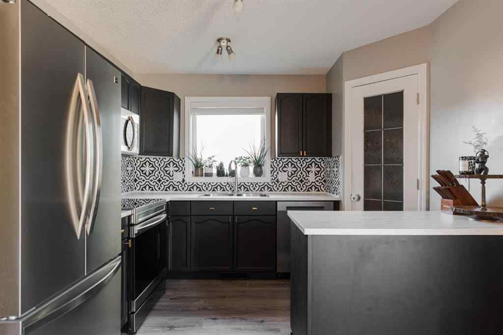 MLS® A2263224 - 216 Coyote Crescent  in Timberlea Fort McMurray, Residential