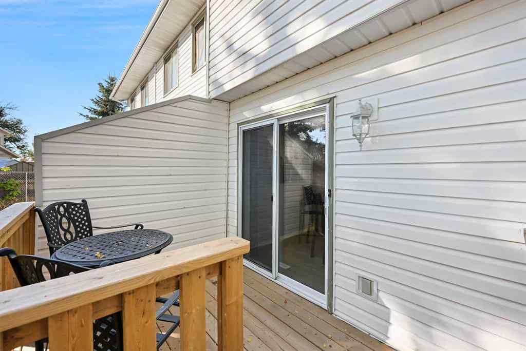 MLS® A2263228 - 64 Abbeydale Villas NE in Abbeydale Calgary, Residential