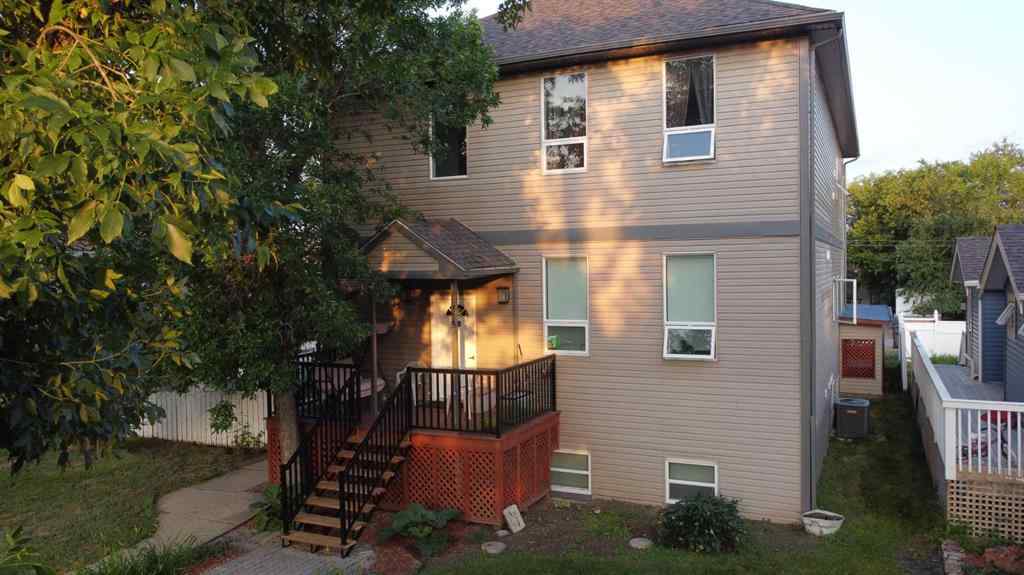 MLS® A2263230 - 333 2 Street E in Downtown Drumheller Drumheller, Commercial