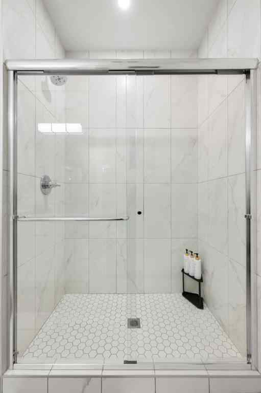 MLS® A2263234 - Unit #6B 1523 20 Avenue NW in Capitol Hill Calgary, Rental