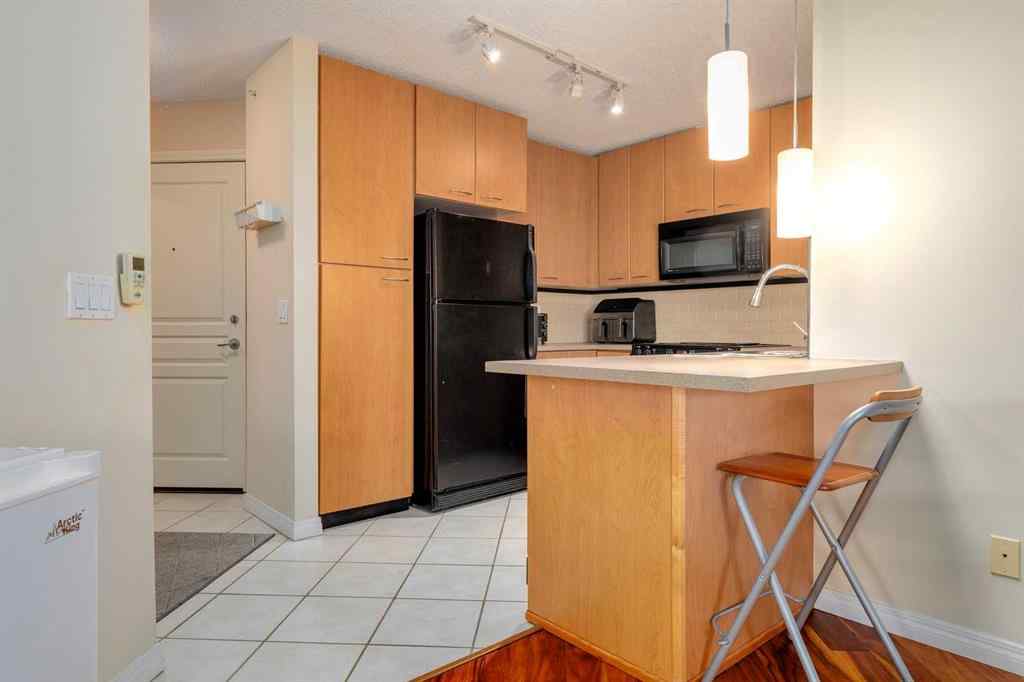 MLS® A2263235 - Unit #433 22 Richard Place SW in Lincoln Park Calgary, Residential