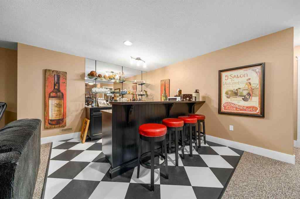 MLS® A2263240 - 210 6 Avenue  in Elkwater Rural Cypress County, Residential