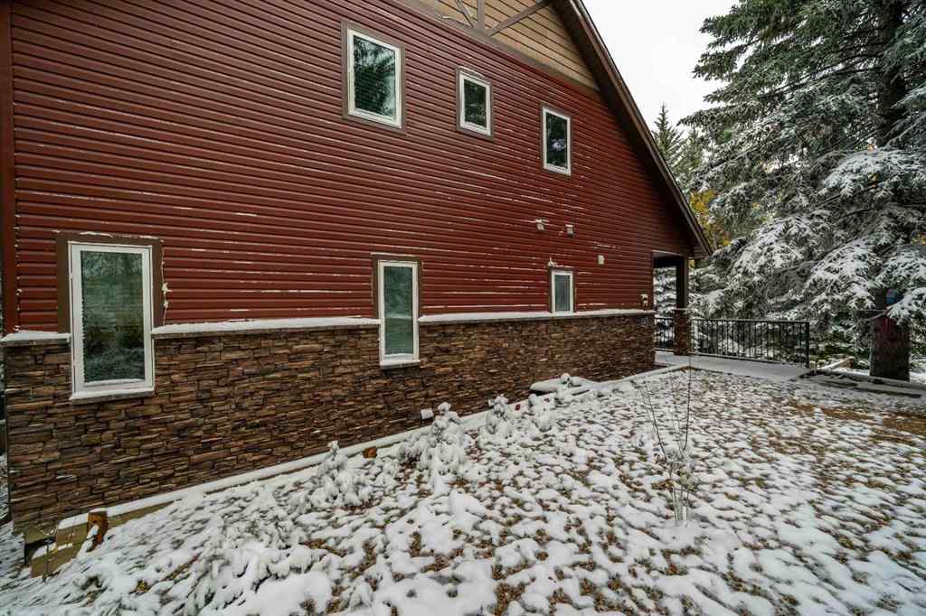 MLS® A2263240 - 210 6 Avenue  in Elkwater Rural Cypress County, Residential