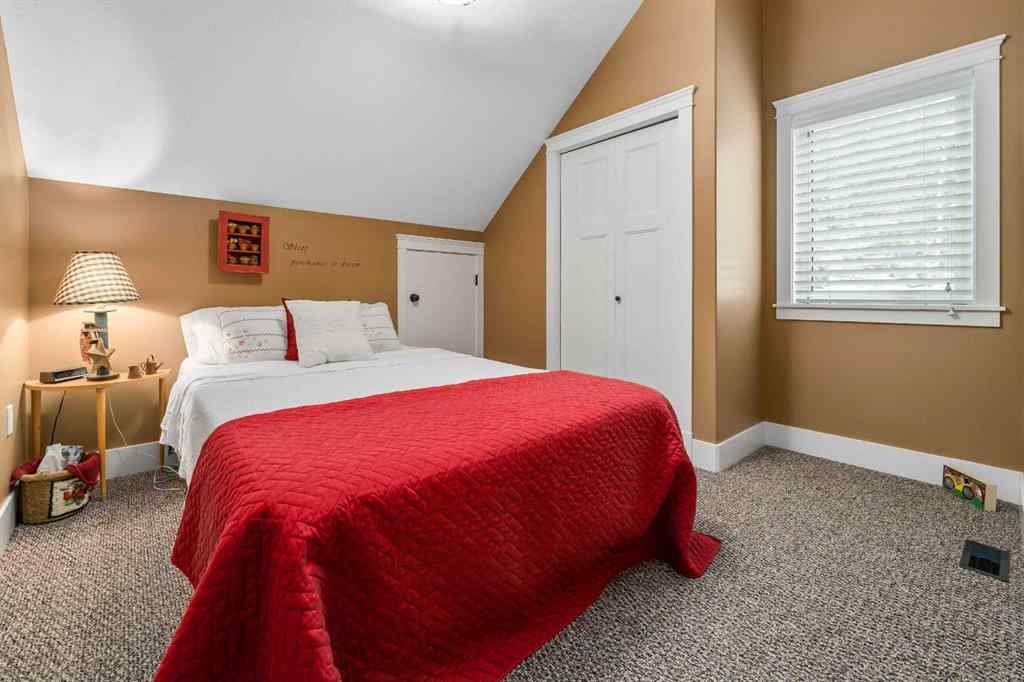 MLS® A2263240 - 210 6 Avenue  in Elkwater Rural Cypress County, Residential