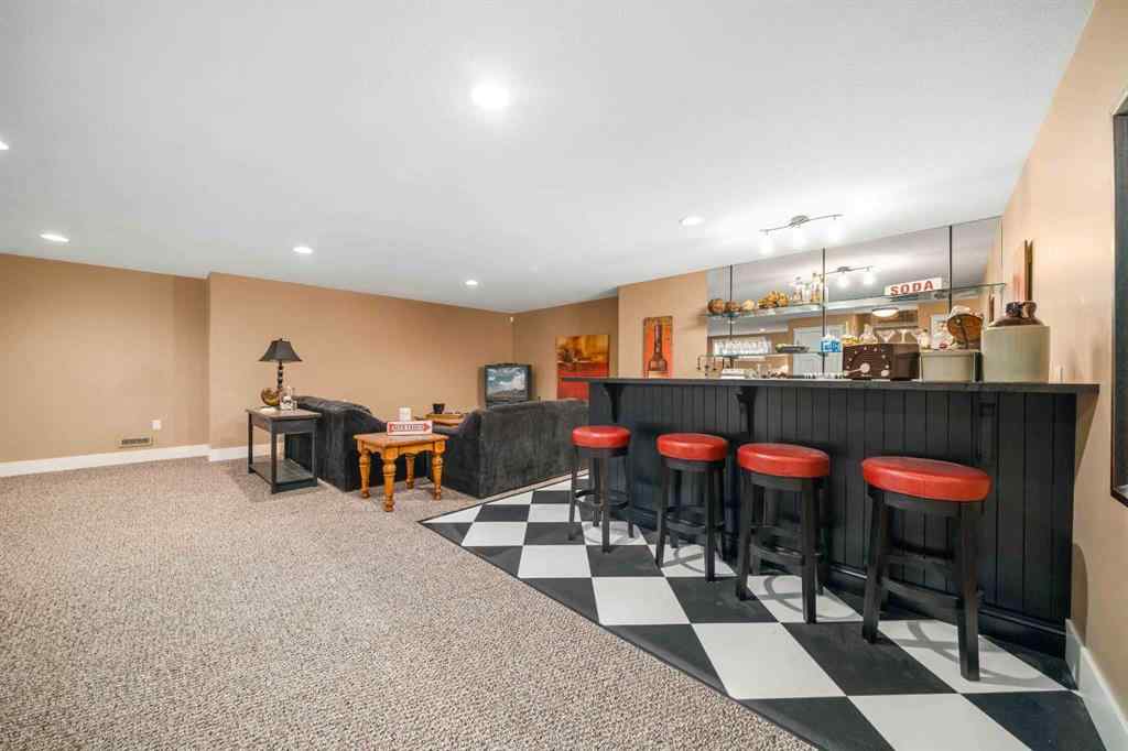 MLS® A2263240 - 210 6 Avenue  in Elkwater Rural Cypress County, Residential