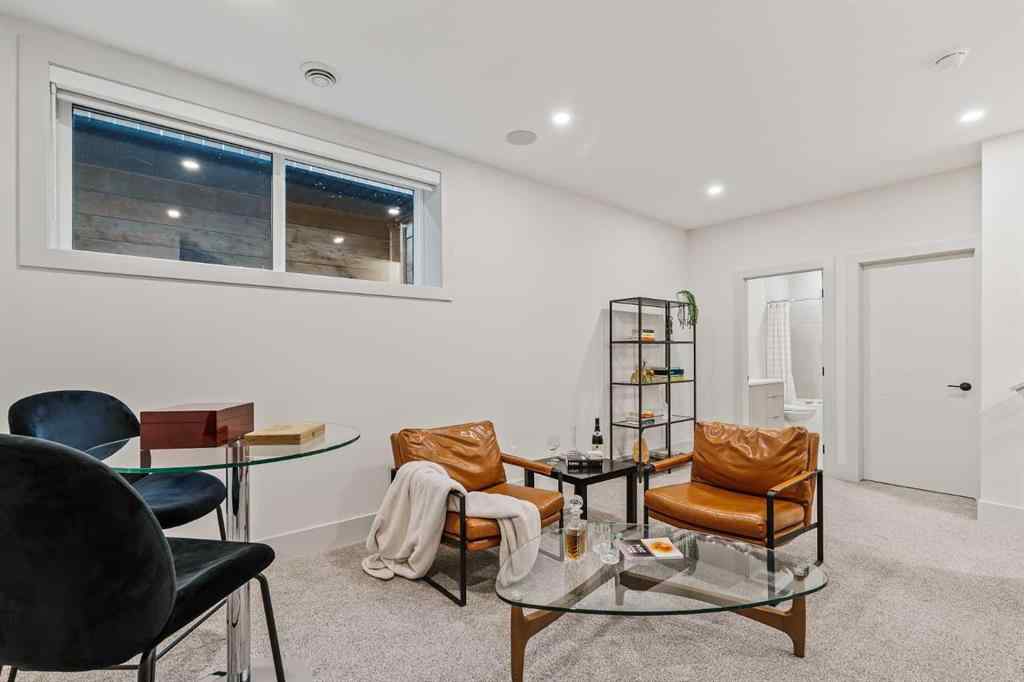 MLS® A2263241 - 514 19 Street NW in West Hillhurst Calgary, Residential