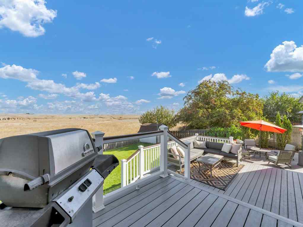 MLS® A2263249 - 84 East Glen Drive SE in Ross Glen Medicine Hat, Residential