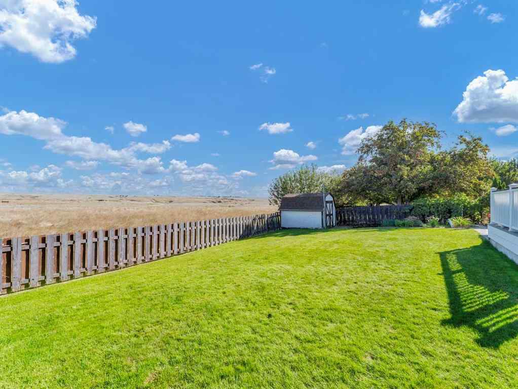 MLS® A2263249 - 84 East Glen Drive SE in Ross Glen Medicine Hat, Residential