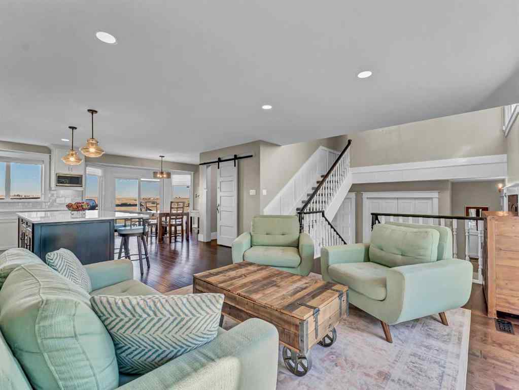 MLS® A2263249 - 84 East Glen Drive SE in Ross Glen Medicine Hat, Residential