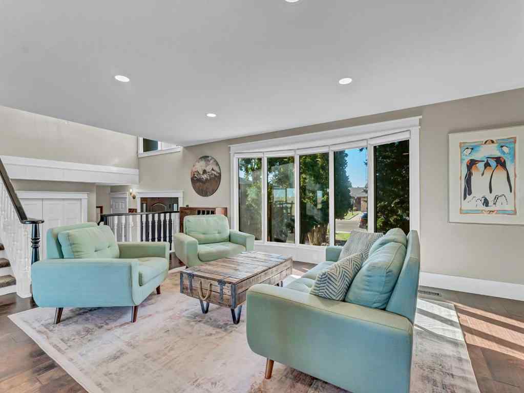 MLS® A2263249 - 84 East Glen Drive SE in Ross Glen Medicine Hat, Residential