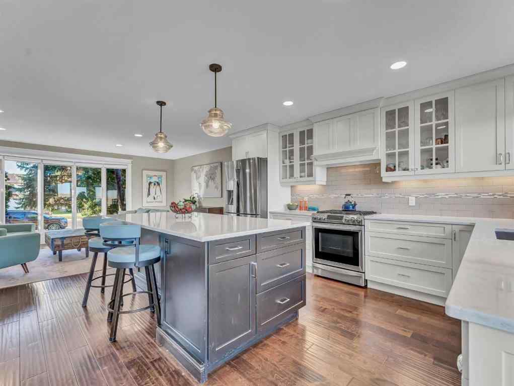 MLS® A2263249 - 84 East Glen Drive SE in Ross Glen Medicine Hat, Residential