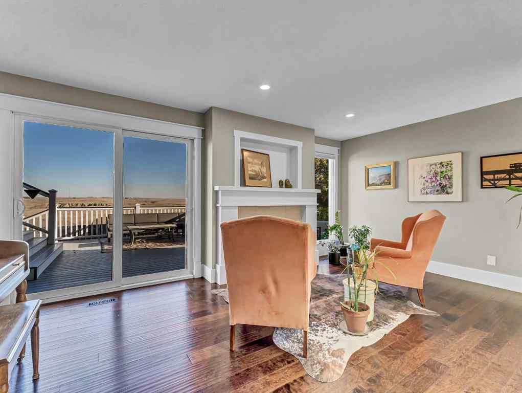 MLS® A2263249 - 84 East Glen Drive SE in Ross Glen Medicine Hat, Residential