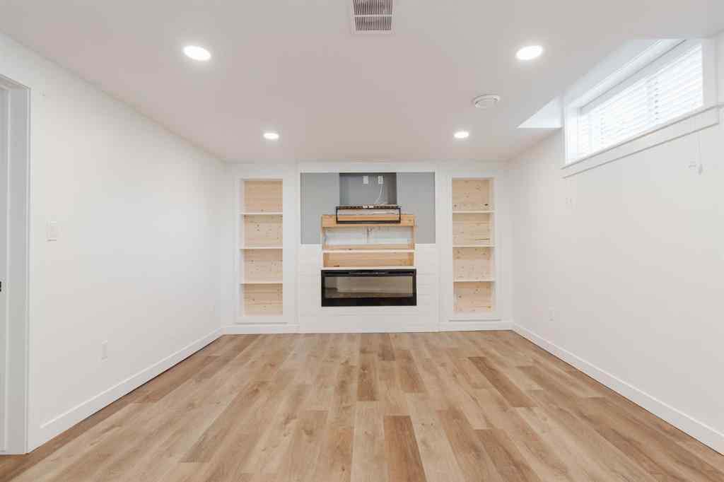 MLS® A2263251 - 177 Beaverglen Close  in Beacon Hill Fort McMurray, Residential