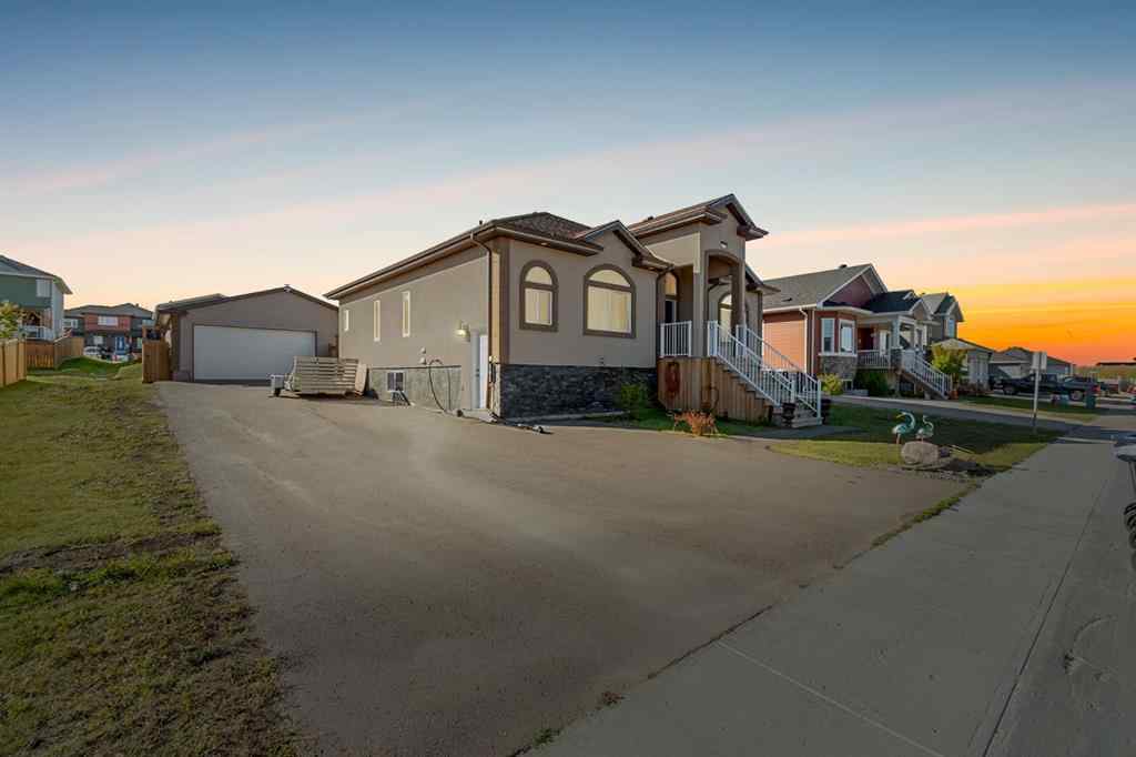 MLS® A2263251 - 177 Beaverglen Close  in Beacon Hill Fort McMurray, Residential