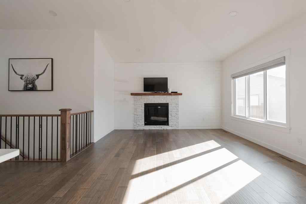 MLS® A2263251 - 177 Beaverglen Close  in Beacon Hill Fort McMurray, Residential