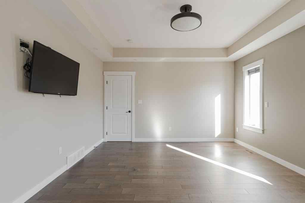 MLS® A2263251 - 177 Beaverglen Close  in Beacon Hill Fort McMurray, Residential