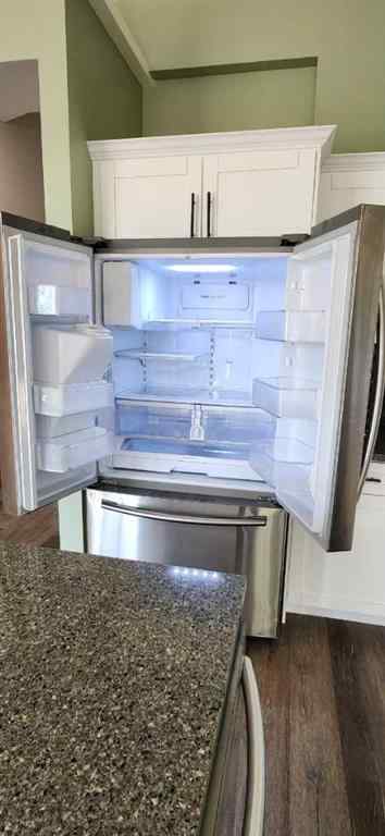 MLS® A2263252 - 9810 89 Street  in Cobblestone Grande Prairie, Residential