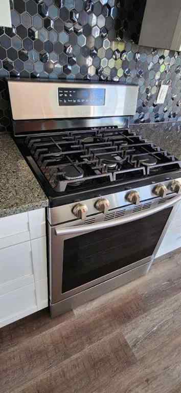 MLS® A2263252 - 9810 89 Street  in Cobblestone Grande Prairie, Residential