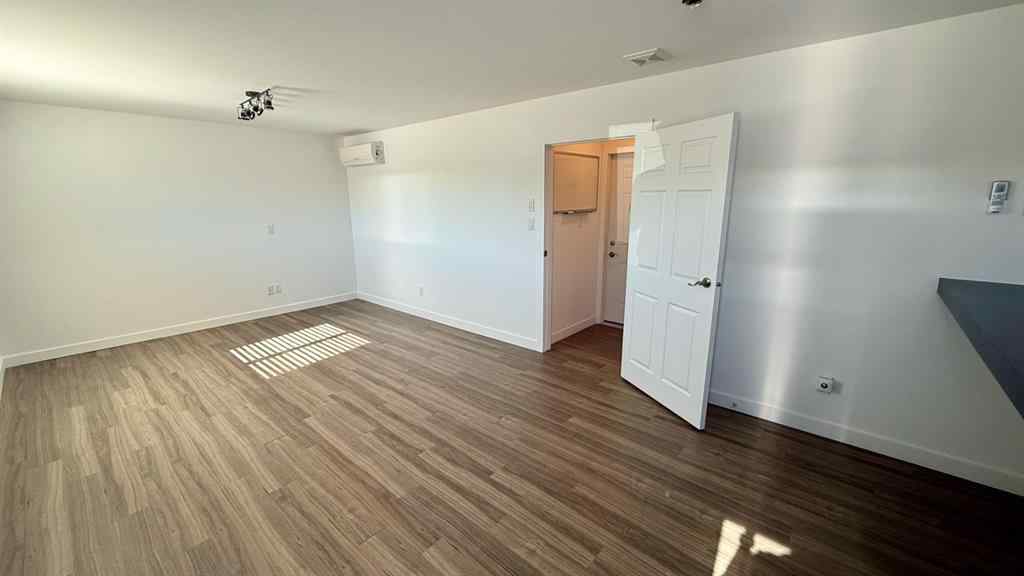 MLS® A2263254 - 3207 Giffen Road N in Sherring Industrial Park Lethbridge, Commercial