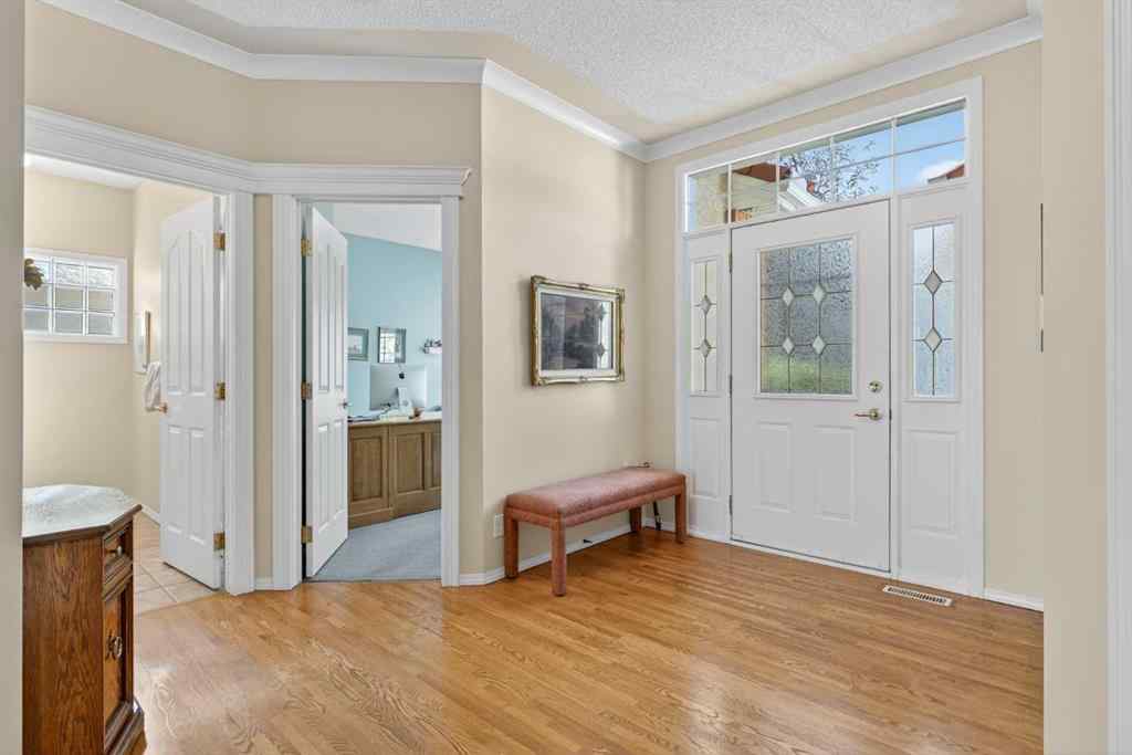 MLS® A2263257 - 108 Hamptons Heights NW in Hamptons Calgary, Residential