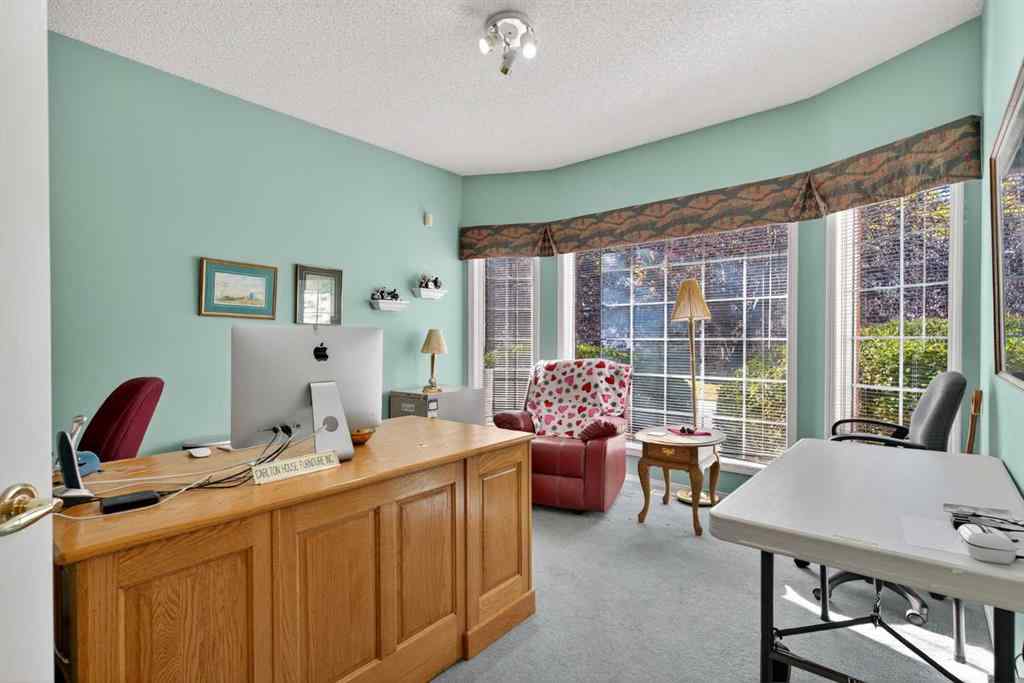 MLS® A2263257 - 108 Hamptons Heights NW in Hamptons Calgary, Residential