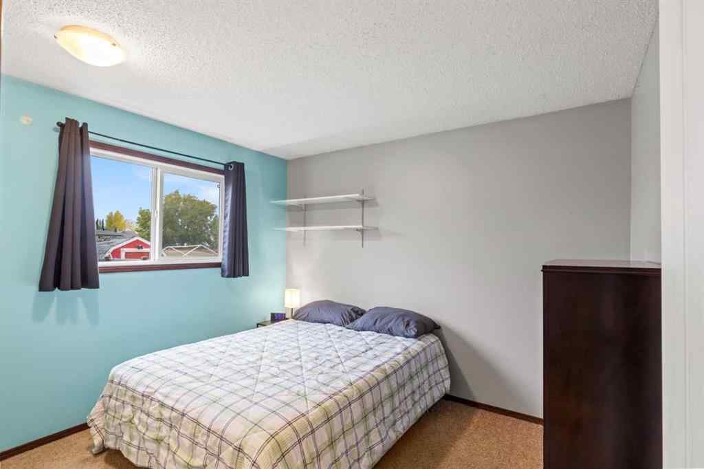 MLS® A2263258 - 9344 67 Avenue  in Country Club Estates Grande Prairie, Residential