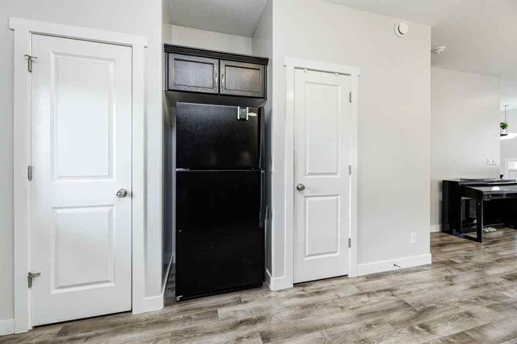 MLS® A2263259 - 45 Coachman Way  in Cottonwood Estates Blackfalds, Residential