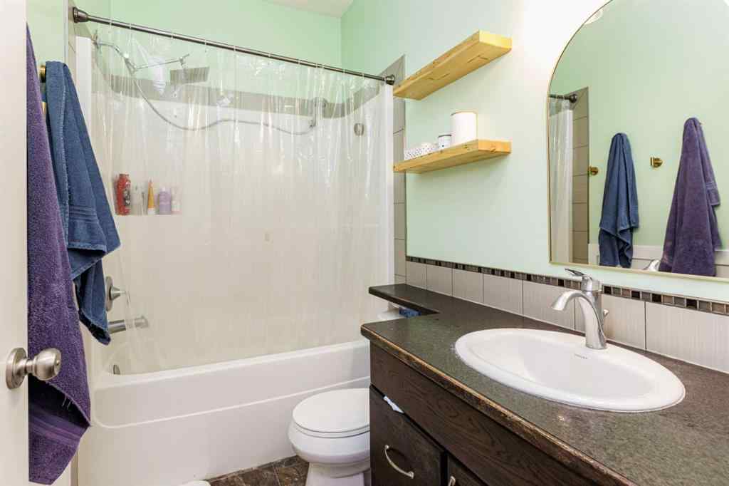 MLS® A2263259 - 45 Coachman Way  in Cottonwood Estates Blackfalds, Residential