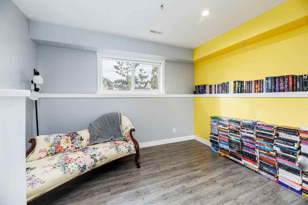 MLS® A2263259 - 45 Coachman Way  in Cottonwood Estates Blackfalds, Residential