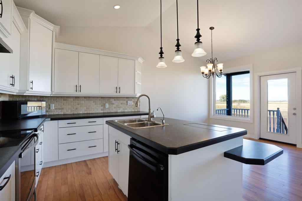 MLS® A2263260 - 36 Cottonwood Crescent  in NONE Rosemary, Residential