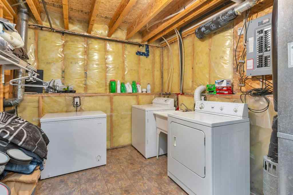 MLS® A2263263 - 129 Briarwood Crescent  in Briarwood Blackfalds, Residential