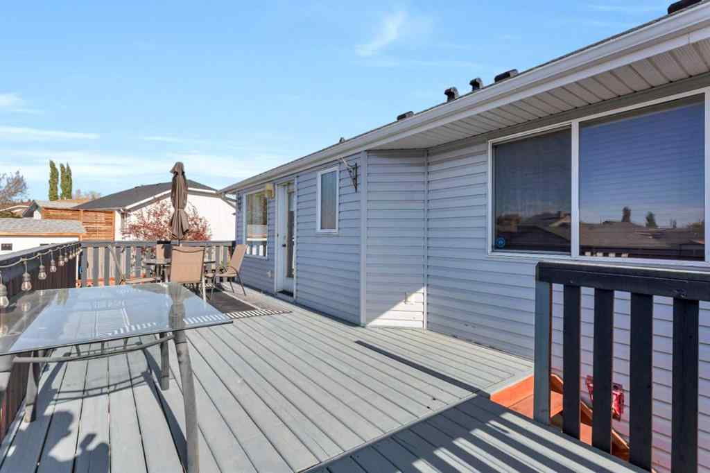 MLS® A2263263 - 129 Briarwood Crescent  in Briarwood Blackfalds, Residential