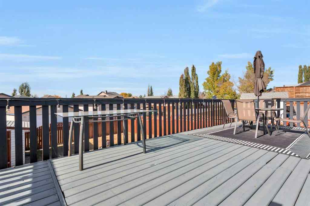 MLS® A2263263 - 129 Briarwood Crescent  in Briarwood Blackfalds, Residential