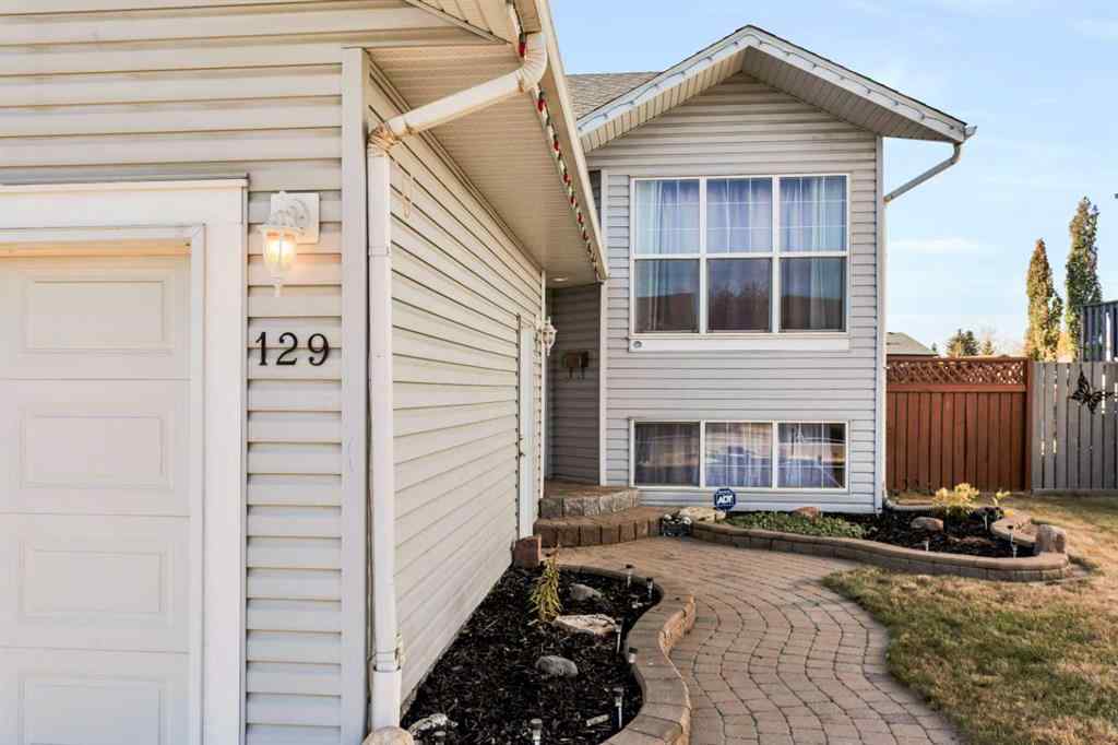 MLS® A2263263 - 129 Briarwood Crescent  in Briarwood Blackfalds, Residential