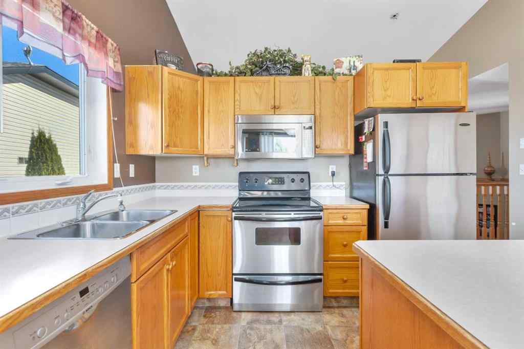 MLS® A2263263 - 129 Briarwood Crescent  in Briarwood Blackfalds, Residential